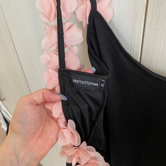 Flower detail bathing suit - Picture 4 of 5